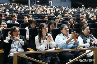 韩国网友：克林斯曼执教就是为了违约金吧？这钱该足协主席出